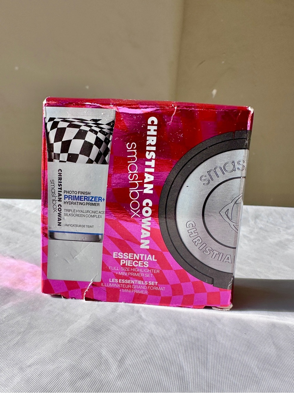 SMASHBOX x CHRISTIAN COWAN Essential Pieces 2-Pc Set Highlighter + Primer